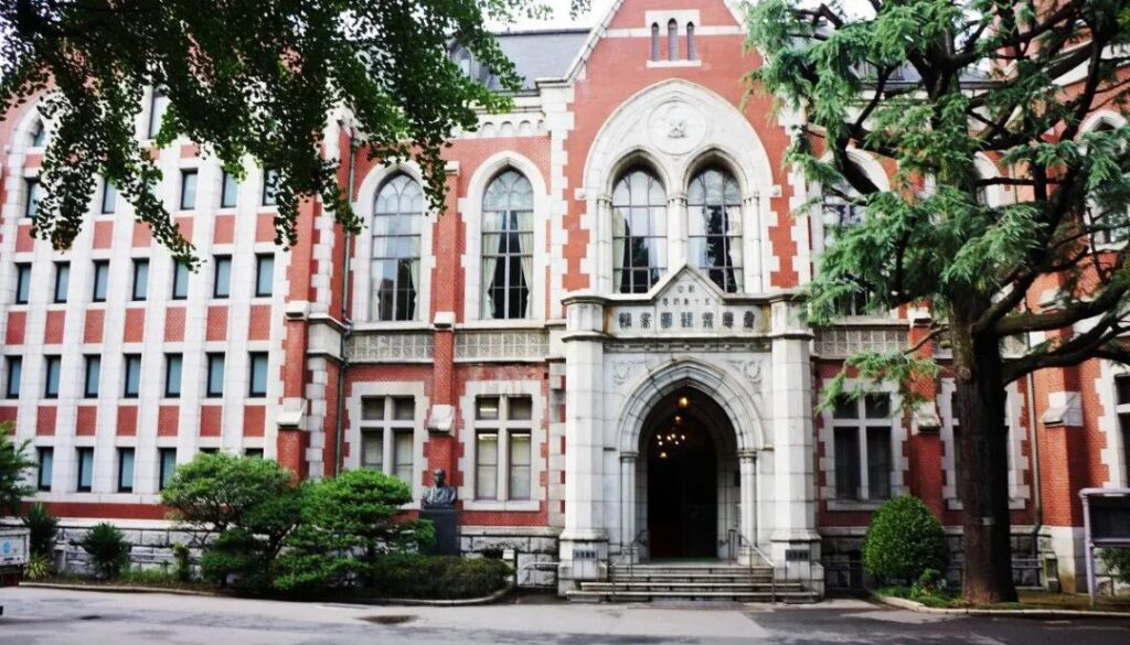 日语留学培训：東名日韩语助力学子精准打开日本名校之门！